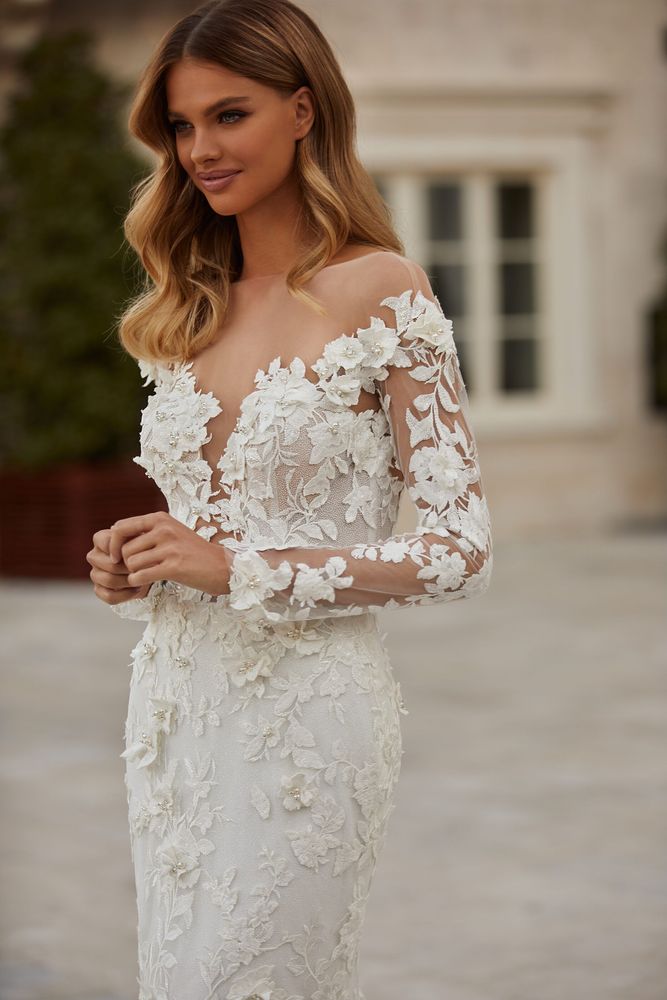 Sexy Plus La Taille Sirène Robes De Mariée Bohème Dos Ouvert Dentelle Fleurs Applique Manches Longues Balayage Train Sheer V Cou Plage Robe De Mariée Boho Robe De Novia MN002