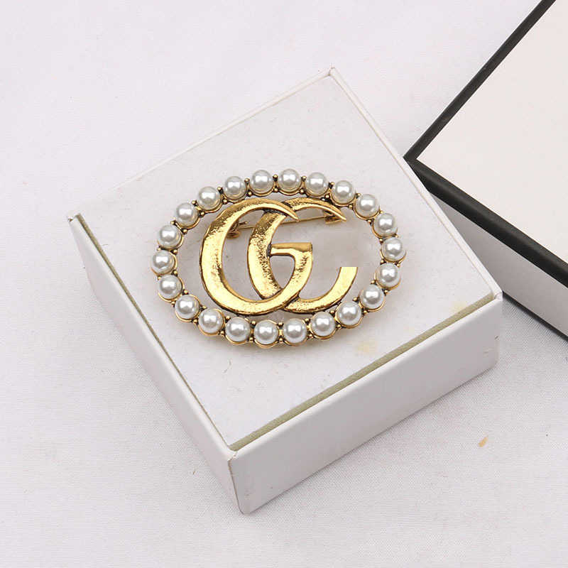 20% OFF 2023 New Luxury High Quality Fashion Jewelry for Brooch inlaid pearl super flash temperament gentle celebrity pin coat cardigan accessories new style