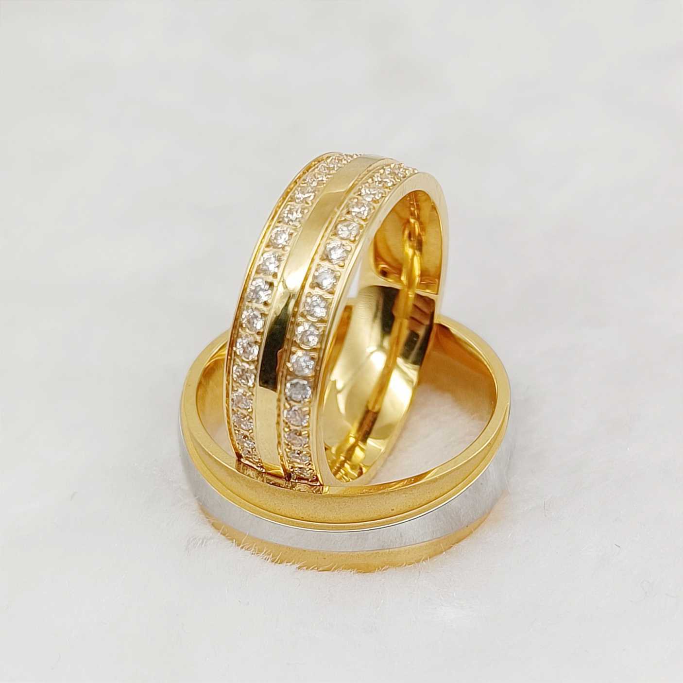 Bandringen Hoogwaardige ontwerper CZ Diamond Lover's Promise Wedding Rings Ladies Gents 18K Gold Polated Fashion Sieradenring voor koppels AA230306