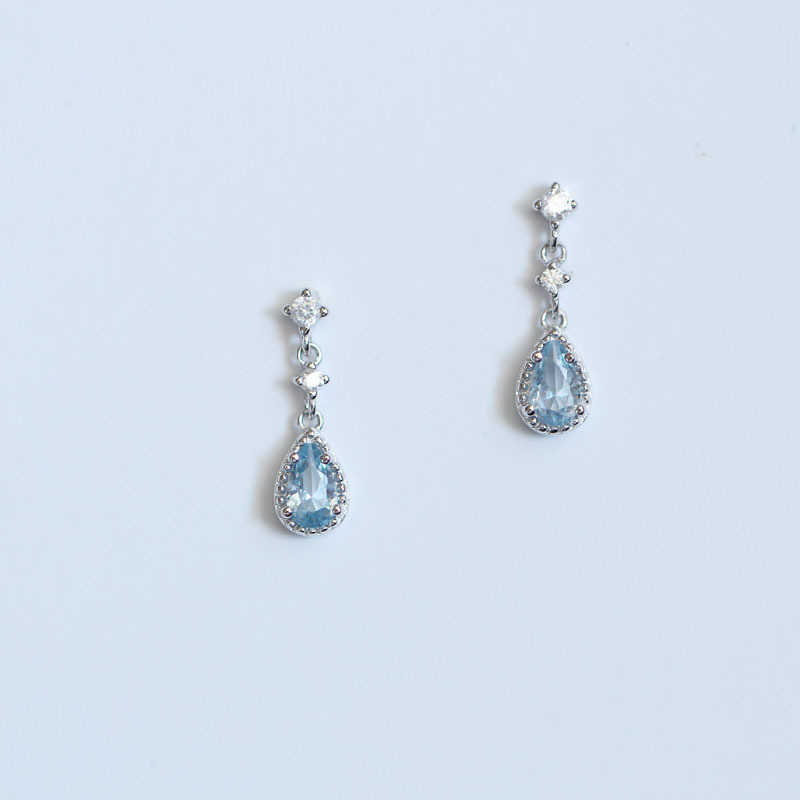 Charm VOQ Silver Color Blue Crystal Pendant Earrings Simple Fashion Holiday Jewelry Sweet Romantic Gift G230307