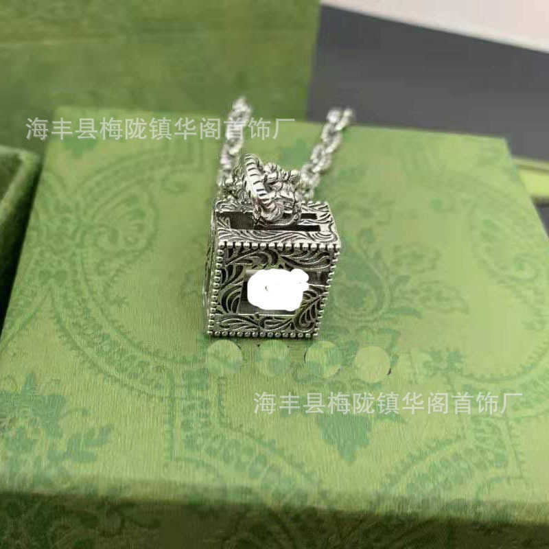 Ancient family vine pattern hollow out three-dimensional Necklace men's full body sterling as old Thai silver Luxury ornament