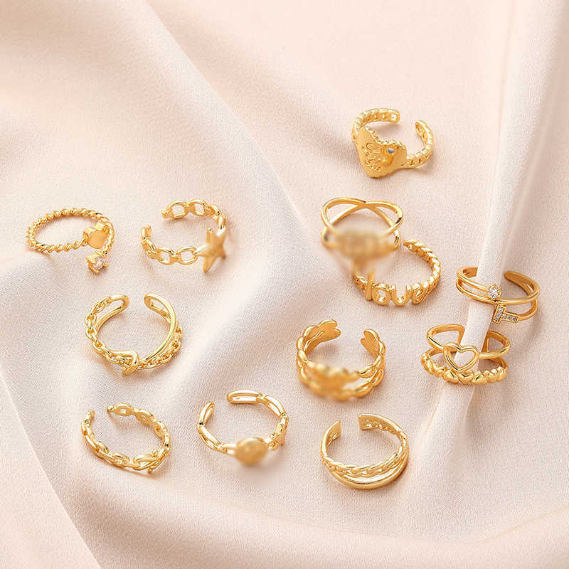 Modekollektion 2023 Ny lyxig högkvalitativ modesmycken för stjärnans samma stil dubbel guld kvinnlig hjärtform enkel högkänsla öppen ringarmband