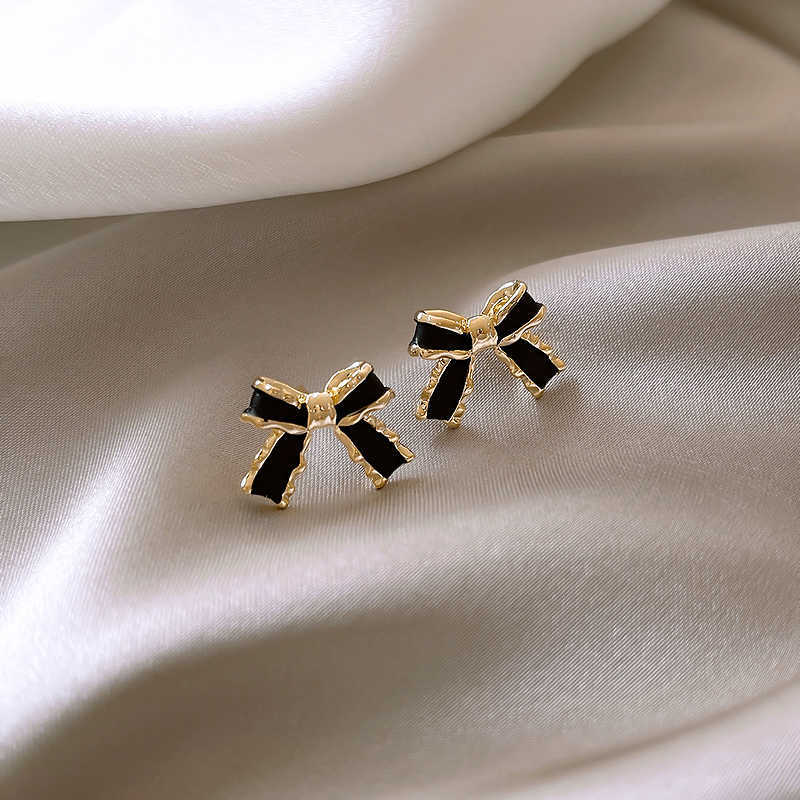 Charme français romantique noir émail nœud papillon exquis boucles d'oreilles 2022 femmes mode élégant bijoux fête filles doux accessoires G230307