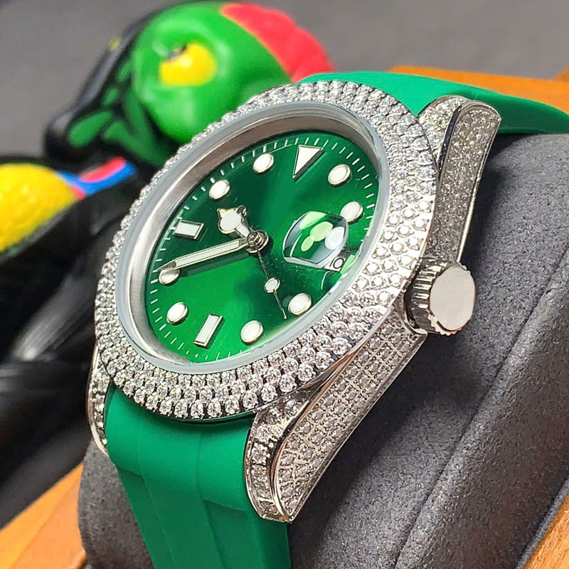Mens Watch Diamond Watches with Diamond Wathes 40mm Luminous Boutique 케이스 남성 팔찌 비즈니스 Wristwatch Montre de Luxe