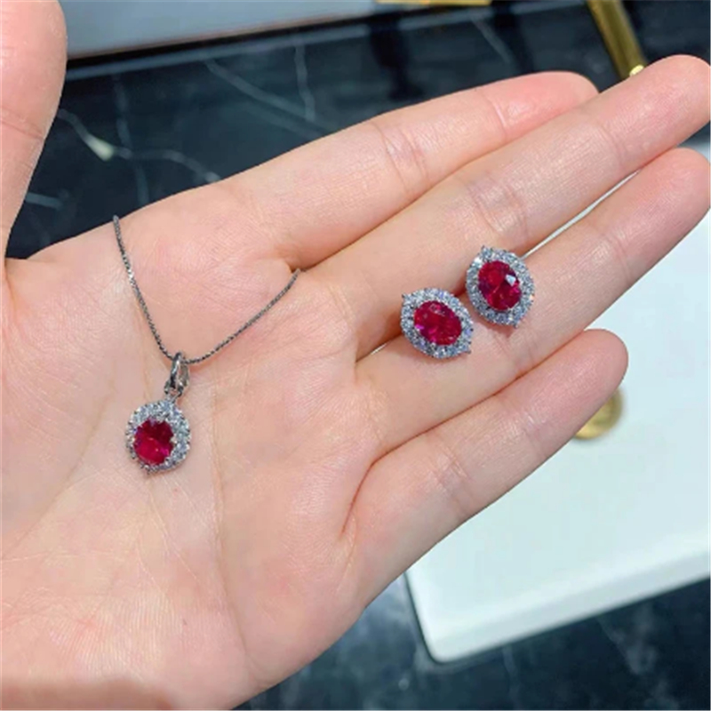 Liebhaber Royal Ruby Diamant-Schmuckset 925 Sterling Silber Ehering Ohrringe Halskette für Frauen Braut Verlobungsschmuck