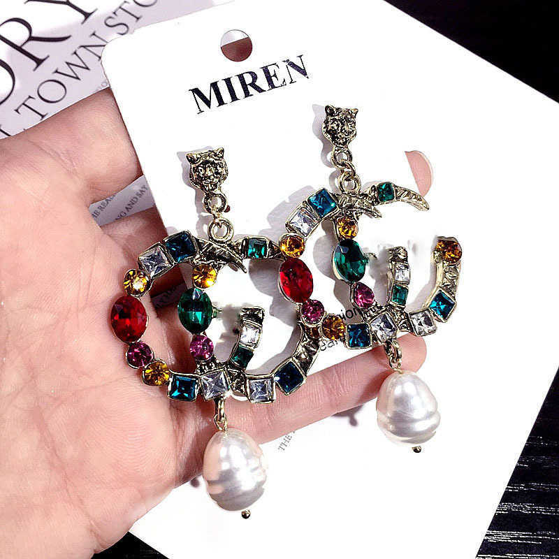 20% di sconto 2023 Nuovi gioielli di moda di alta qualità di alta qualità orecchini personalizzati di perla irregolare di cristalli colorati mostrano orecchini sottili