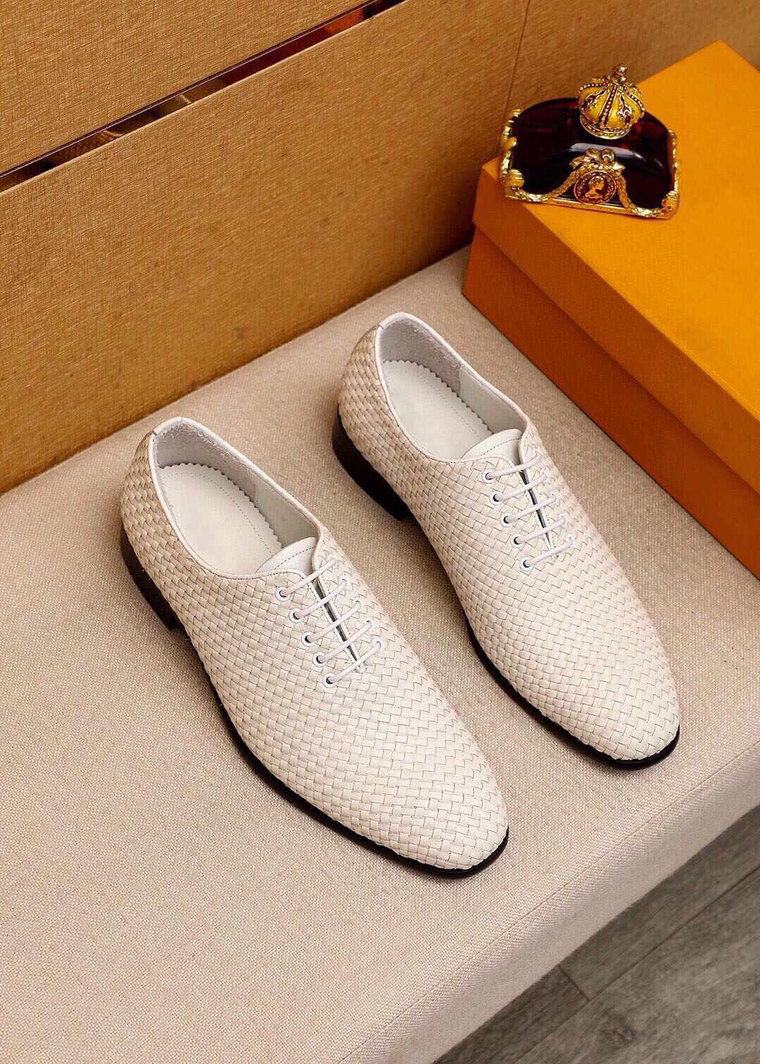 2023 Mens Designer Trade Shoes Fashion Fashion Ceedhine Business Office Work Formal Oxfords Brand Party Wedding Flats размер 38-45