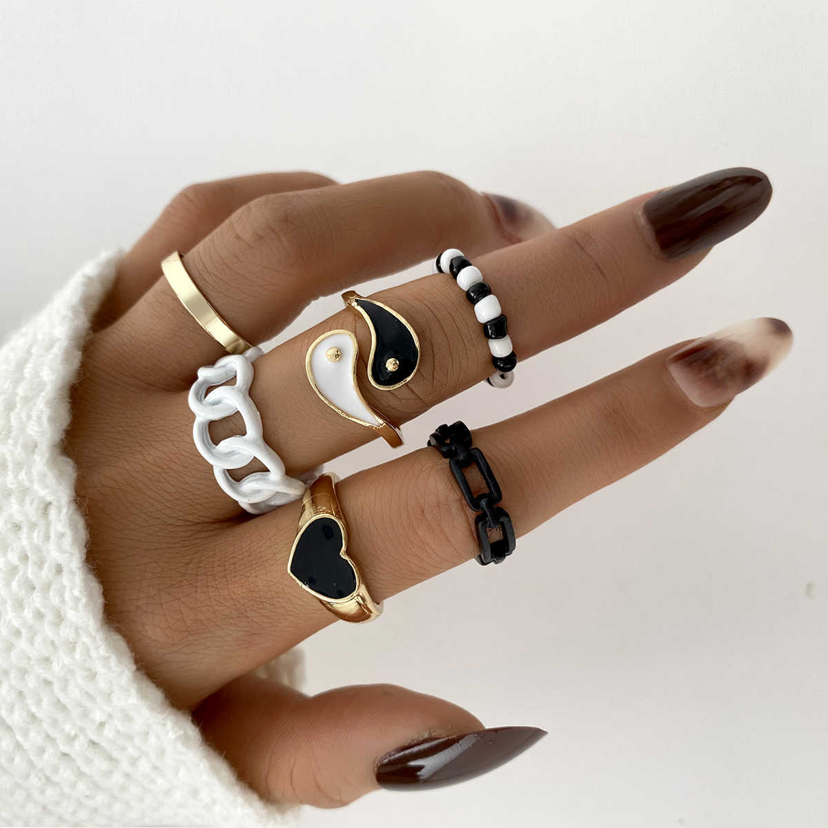 Band Rings Vintage Gold Color Hollow Out Black Zircon Rings Set For Women Punk Butterfly Heart Knuckle Rings Set Party Jewelry 2022 AA230306