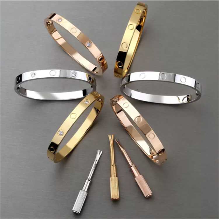 Mode Personnalisé Bracelets Designer Bijoux Couple Pairé Bracelets De Bal Simple Vintage Bijoux Accessoires Exquis Inspiré M242o