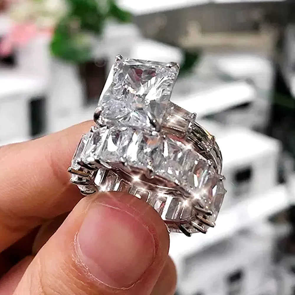 Cluster Rings Huitan Luxury Square Cubic Zirconia Set Rings for Women Crystal AAA CZ Promise Rings Wedding Engagement Party Fashion Jewelry G230228 G230307