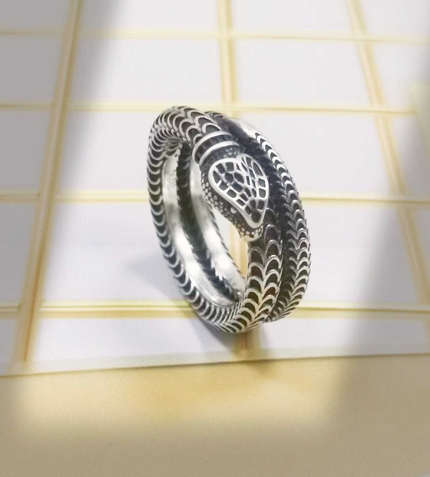 60% OFF 2023 Nouveaux bijoux de mode de haute qualité de luxe pour l'argent Double vieux coeur émail Couple Daisy Snake Ring Chaos japonais et coréen