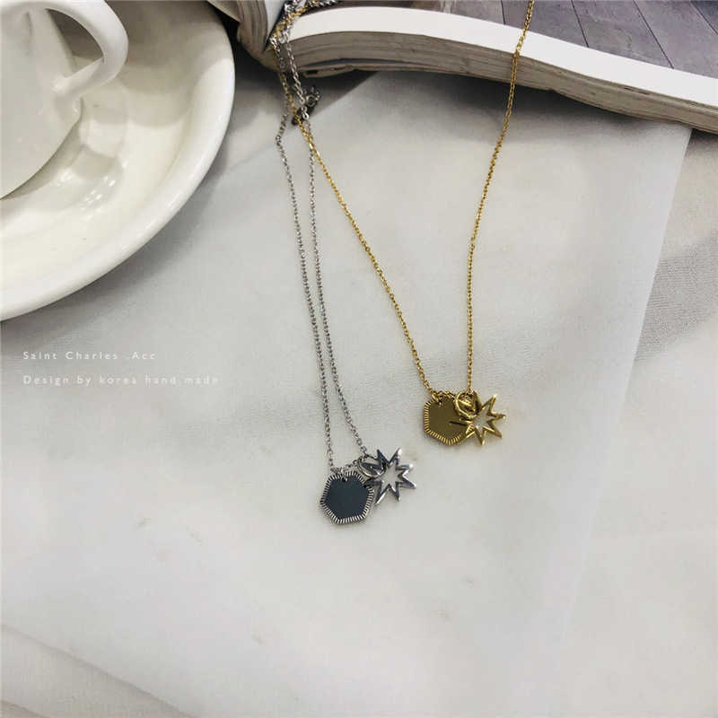 Ancient family necklace titanium steel color preserving sun small star temperament sweet neckchain Necklace Female High-quality luxury jewelry