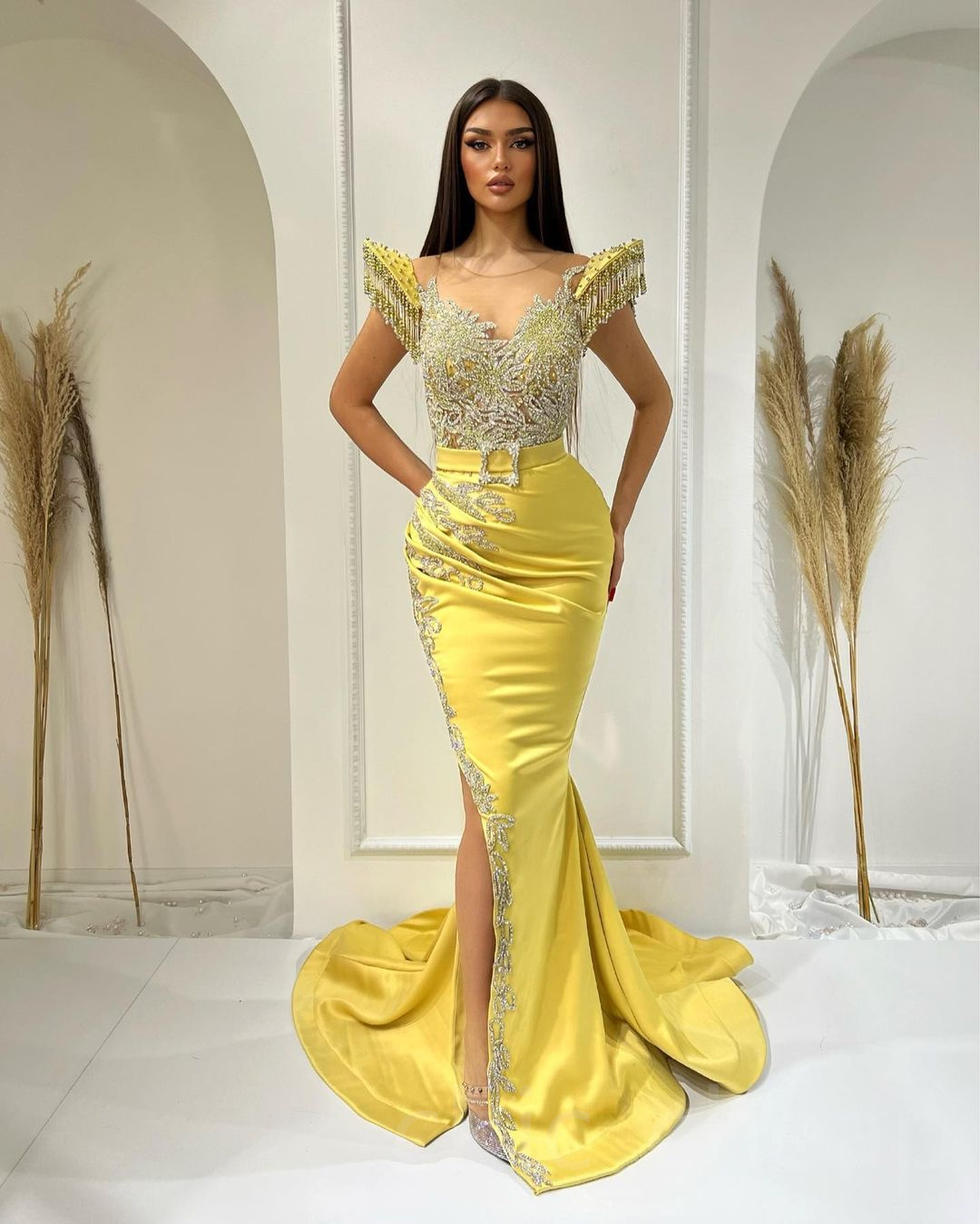 2023 Arabic Aso Ebi Satin Mermaid Prom Dresses Lace Beaded Crystals Evening Formal Party Second Reception Birthday Engagement Bridesmaid Gowns Dress ZJ4222