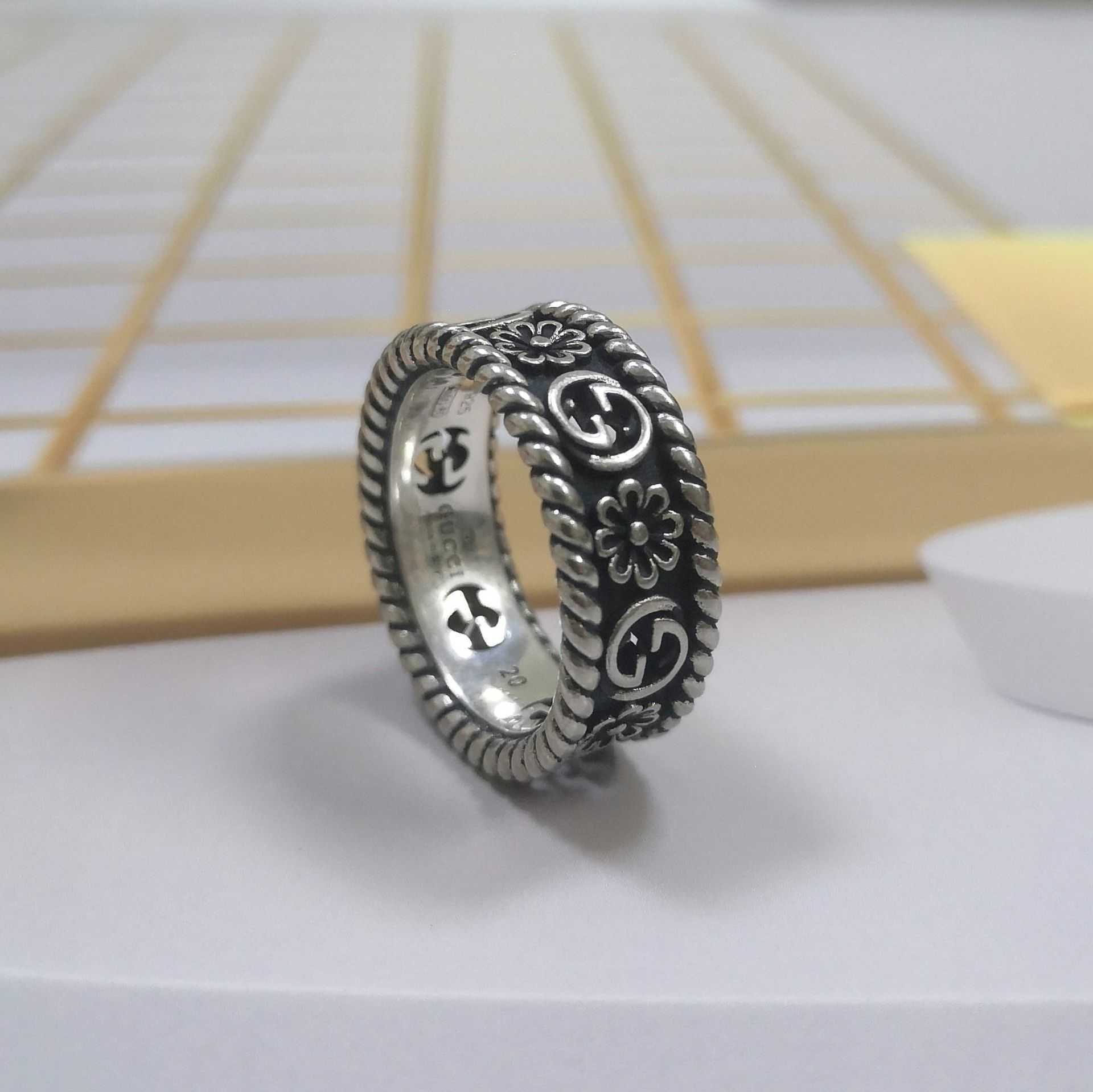 70% korting op 2023 Nieuwe luxe hoogwaardige mode -sieraden voor zilver dubbel oud hart Email paar Daisy Snake Ring Japans en Koreaanse chaos