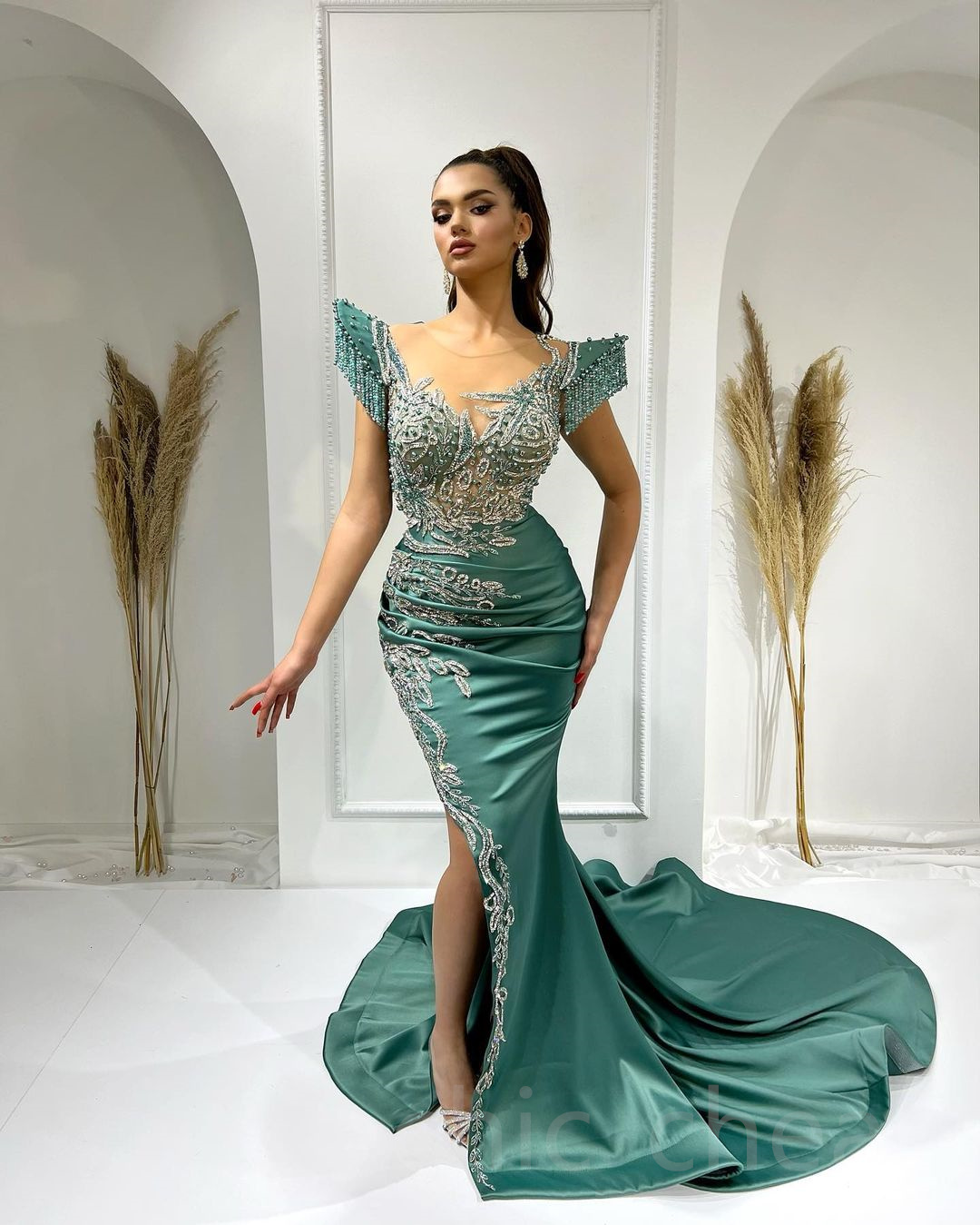 2023 Arabic Aso Ebi Satin Mermaid Prom Dresses Lace Beaded Crystals Evening Formal Party Second Reception Birthday Engagement Bridesmaid Gowns Dress ZJ4222