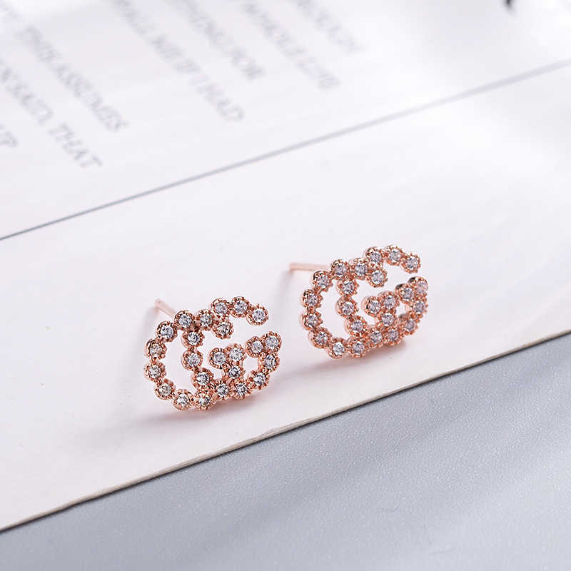 60% de réduction 2023 Nouveaux bijoux de mode de luxe de haute qualité pour les mêmes boucles d'oreilles en diamant doubles sont à la mode et droites