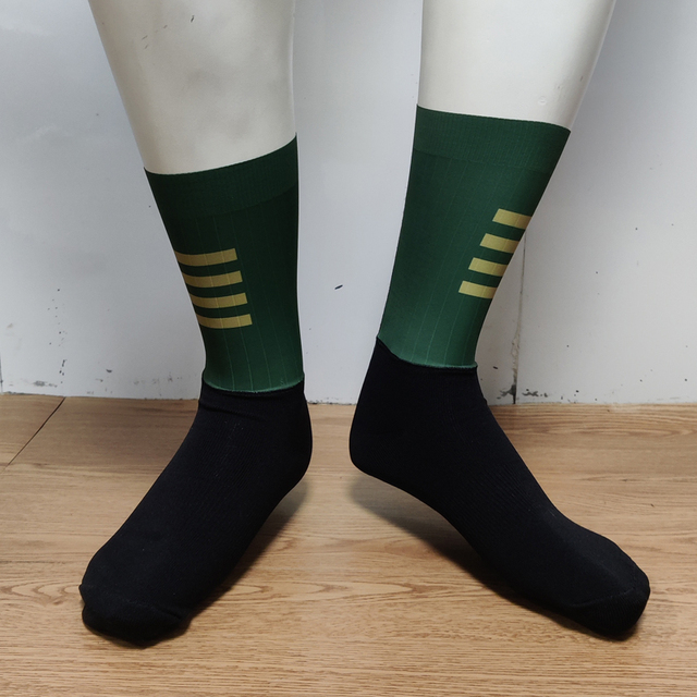 Chaussettes de Sport de marque professionnelle de haute qualité, respirantes, pour vélo de route, pour hommes et femmes, Sports de plein air, course, cyclisme