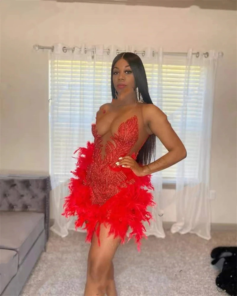 Sexy Red Sheer O Neck Short Prom Dress For Black Girls 2023 Beaded Birthday Party Dresses Feathers Mini Cocktail Homecoming Robe