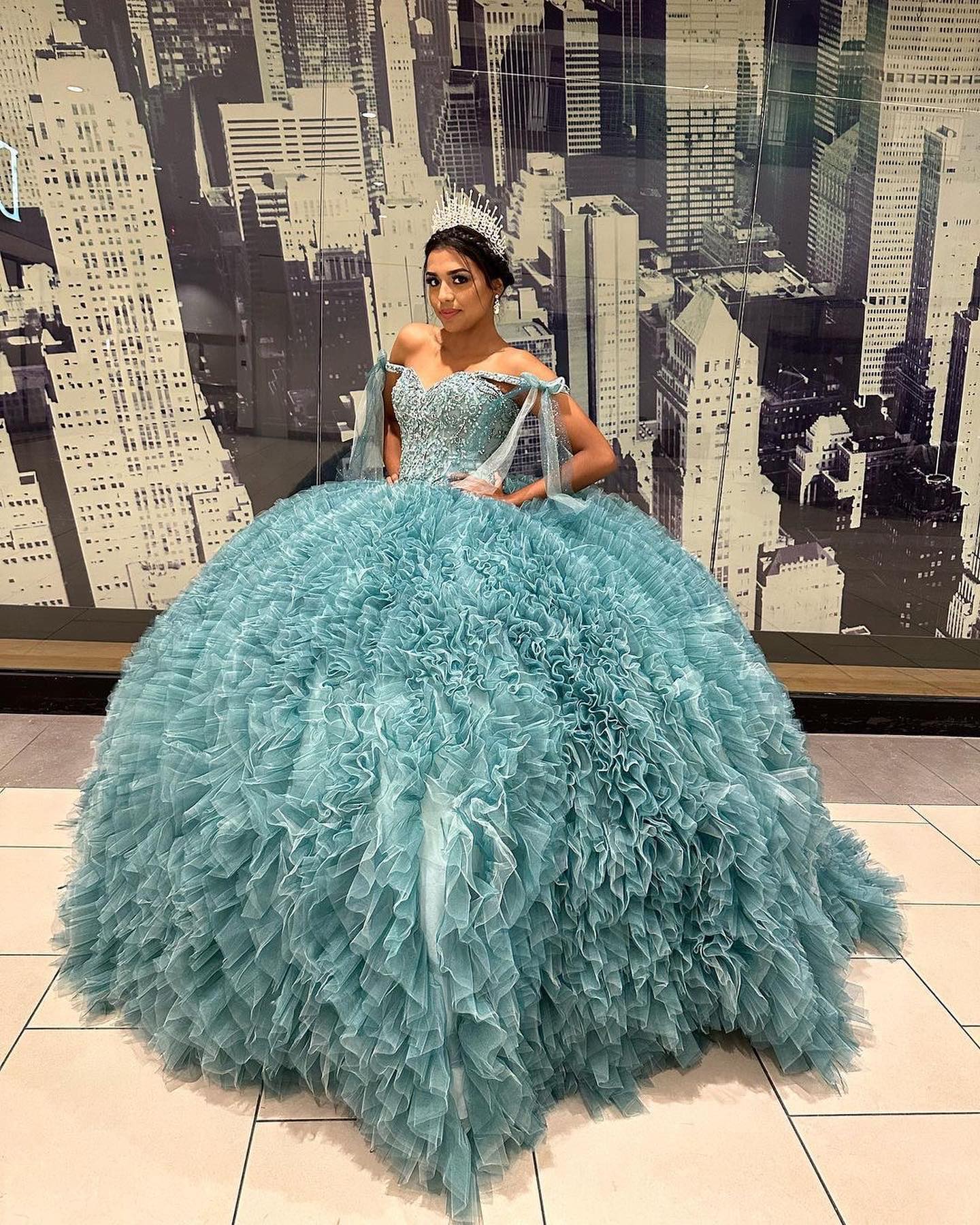 Dramatik fırfır quinceanera elbise 2023 kabarık fransız mavi tatlı 16 balo elbisesi boncuk vestidos de 15 anos bağdaş