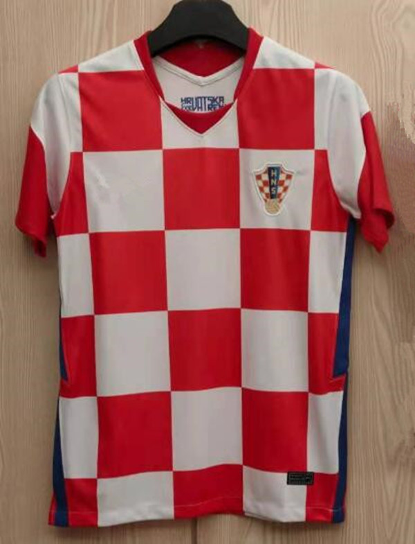 Chorwacja Retro koszulki Suker Retro Jerseys Modric Majer Croatie 2023 Gvardiol Kovacic Suker Brozovic Retro 1998 2002 Croacia Sucic Sutalo Football Jerseys