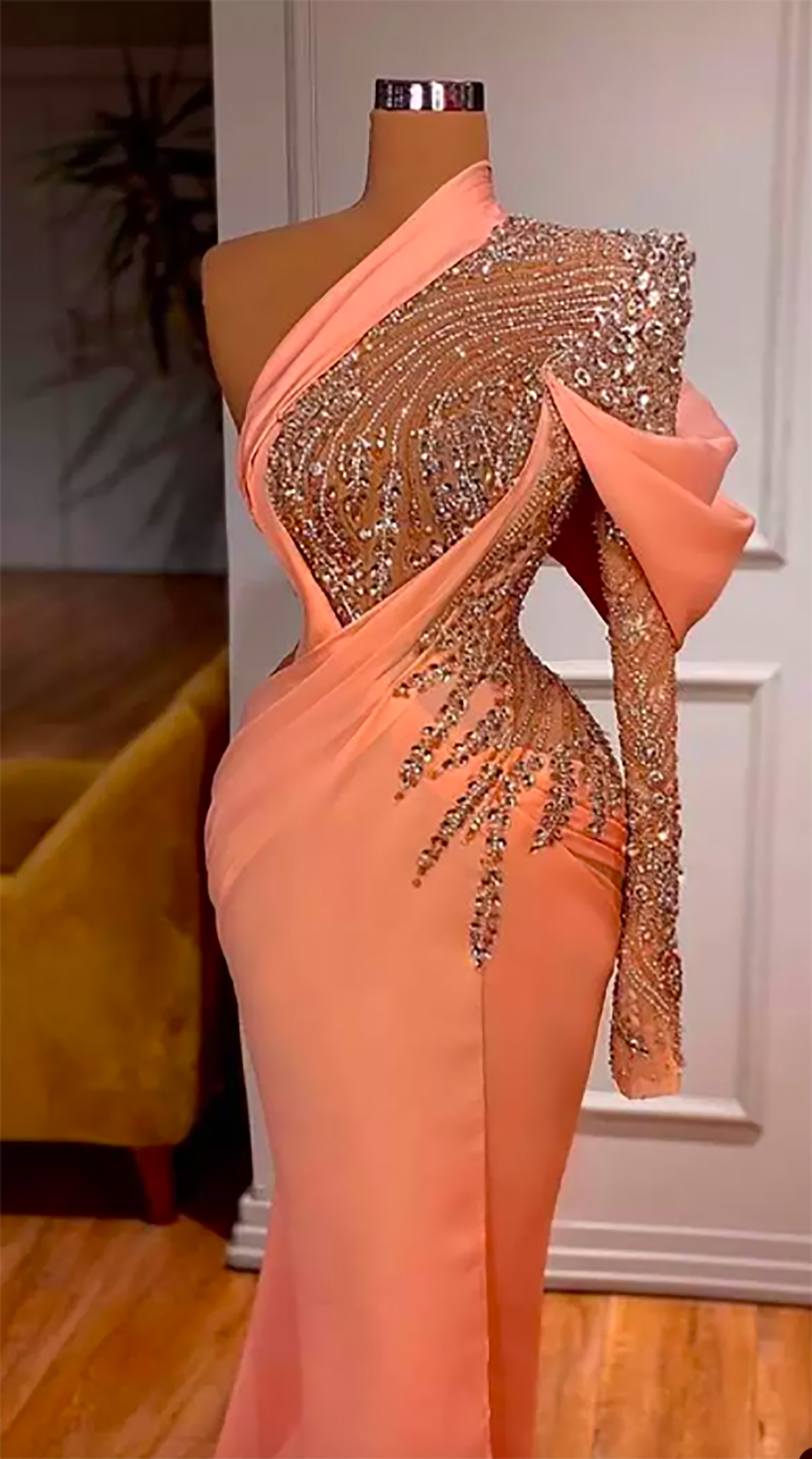 Glamorous Meimaid Prom Dresses One Shoulder One Sleeve Shining Beading Sequins Backless Zipper Floor Length Plus Size Custom Made Party Dress Vestido De Noite