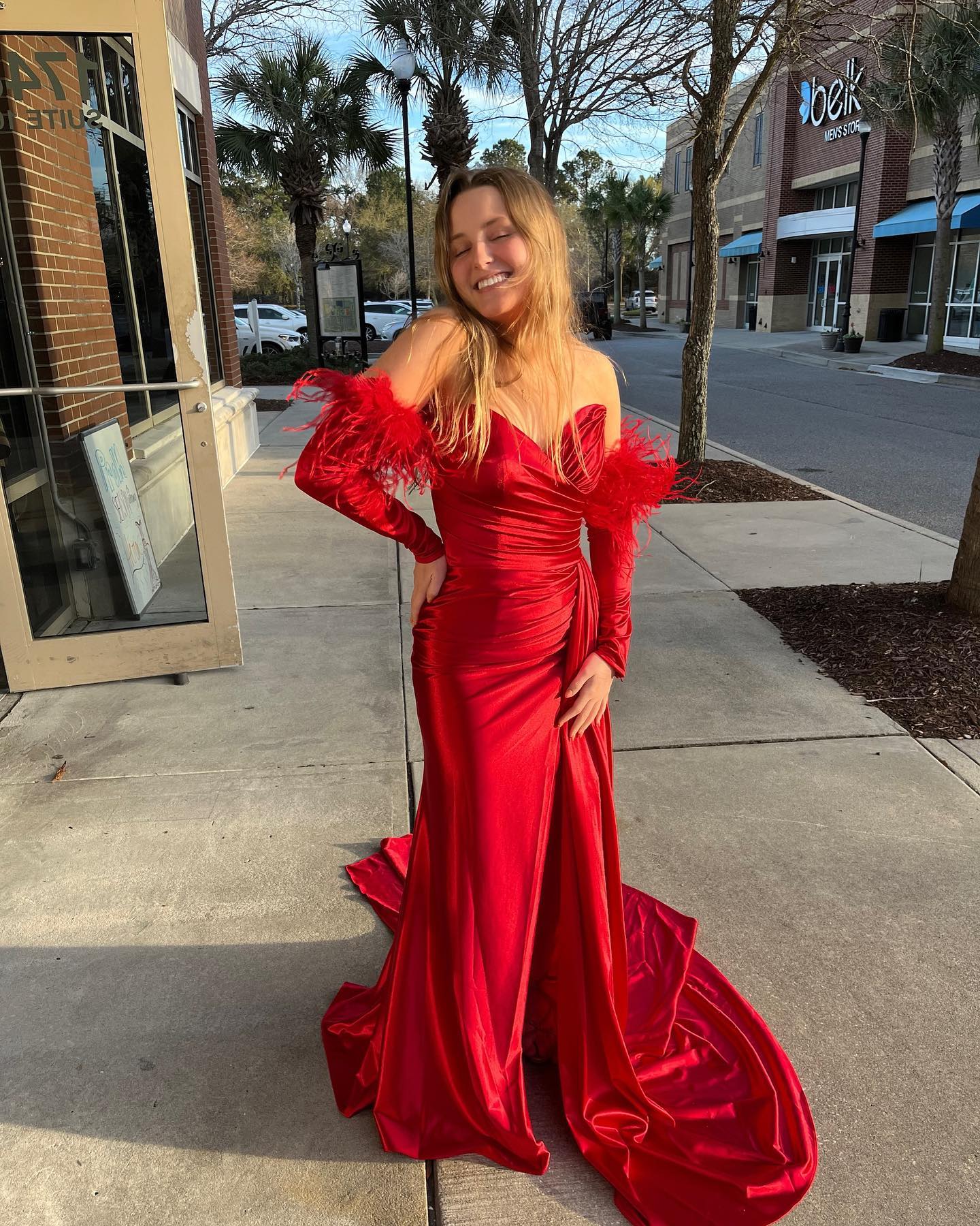 Detachable Sleeves Ruched Prom Dress 2k23 Jaw-dropping Strapless Slit Lady Preteen Girl Pageant Gown Formal Party Wedding Guest Red Capet Runway Black-Tie Gala Blush