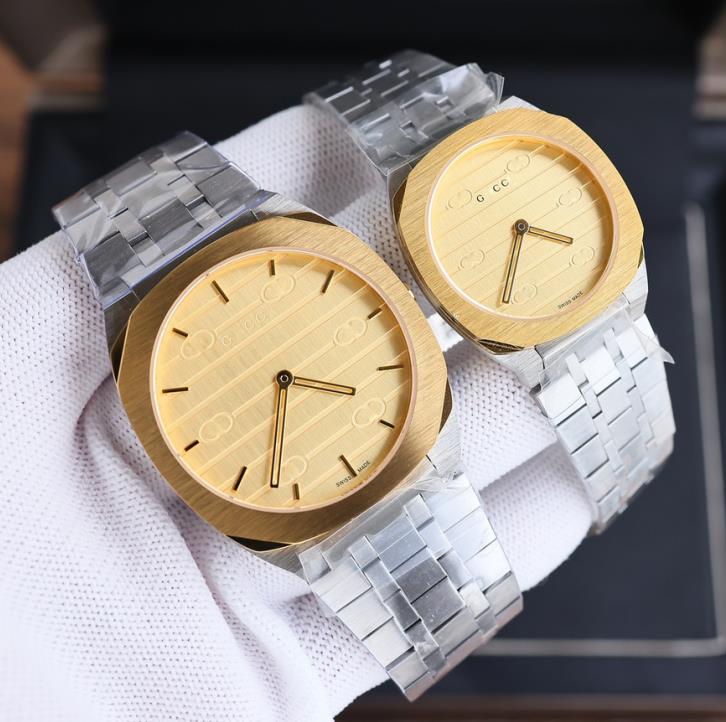 Date de mariage des femmes Designer de mode Montre Couple Mouvement à quartz suisse 316L Fine Steel Letter Carving watches297v