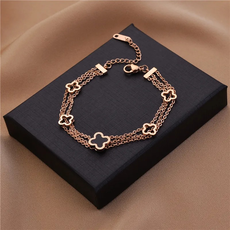 Moda Idylle Blossom Bracelets Mulheres 18k Amarelo Golddimonds Monograma Pingente Pingente Penteada Chain Chain Designer Carta de jóias de aço inoxidável amantes de casamento presente