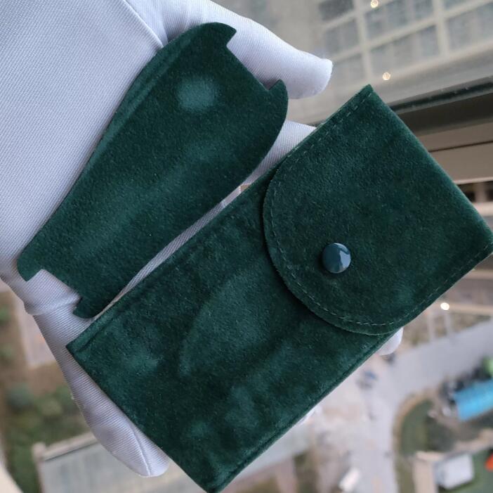 2023 NEW Watches box of boxes Cases Men and Women use Luxury Soft Green Velvet Storage Travel Pouch 116610 116660 126710 Watch Cas193H