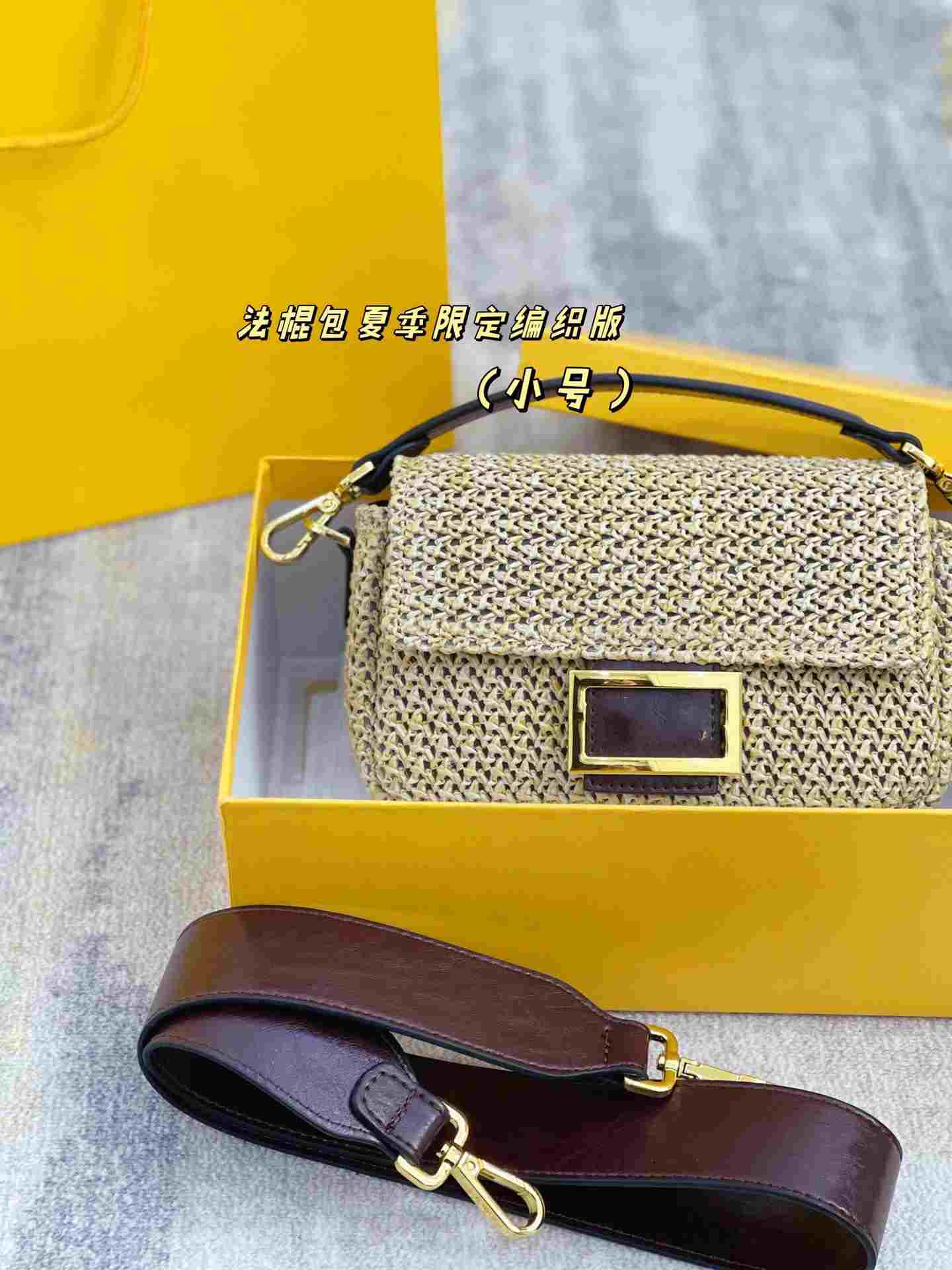 High Quality Crssbody Flip Handbag Fashion Underarm Bag Black Leather Shoulder Bag Lady Sequins Wallet Medium Party265T