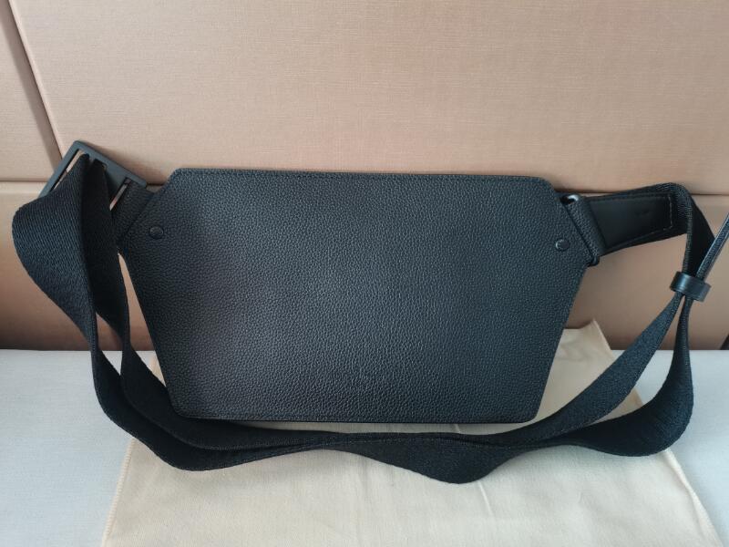 5A Kozmetik Bel Çantaları M57081 30cm Kalkış Sling Kemer Omuz Çantaları Cüzdan Zincirde Lüks Çanta Toz Torbası Fendave