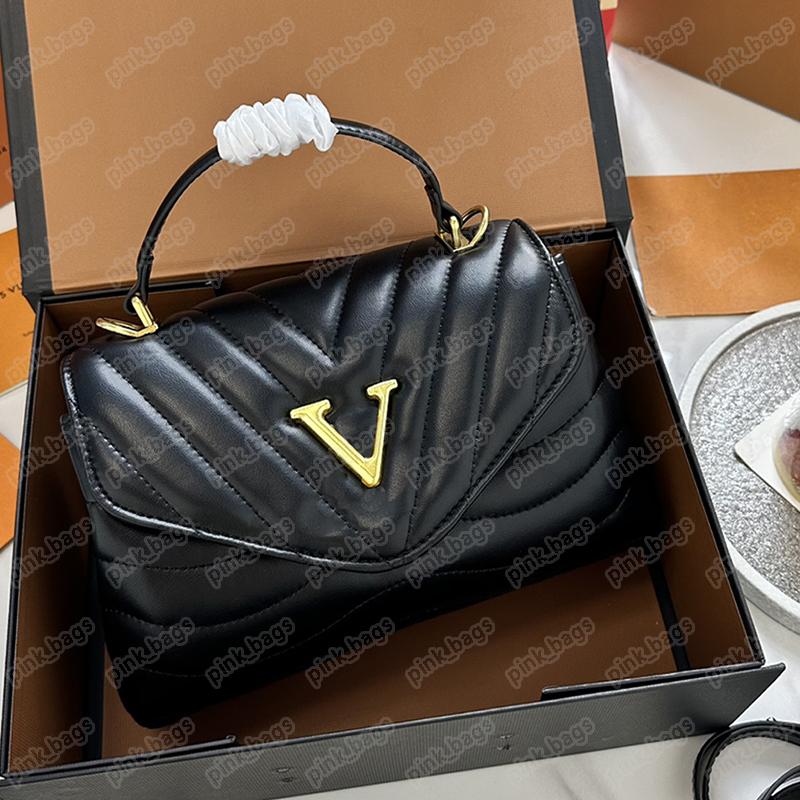 Luxury Designer Hold Me Handbags For Women Genuine Leather Shoulder Bags Totes Trendy Crossbody Purse Womens Chain Messenger Bag 2303132BF