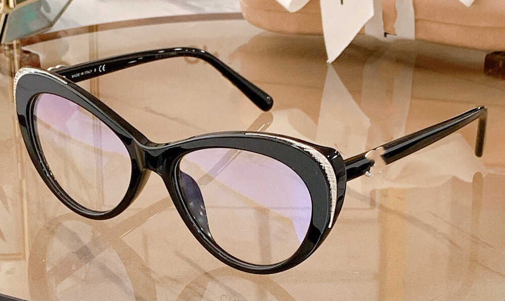 2024 10% OFF Luxury Designer New Men's and Women's Sunglasses 20% Off Small Xiangfeng cat's eye literary plate black can be matched with a plain light glasses frame CH3405