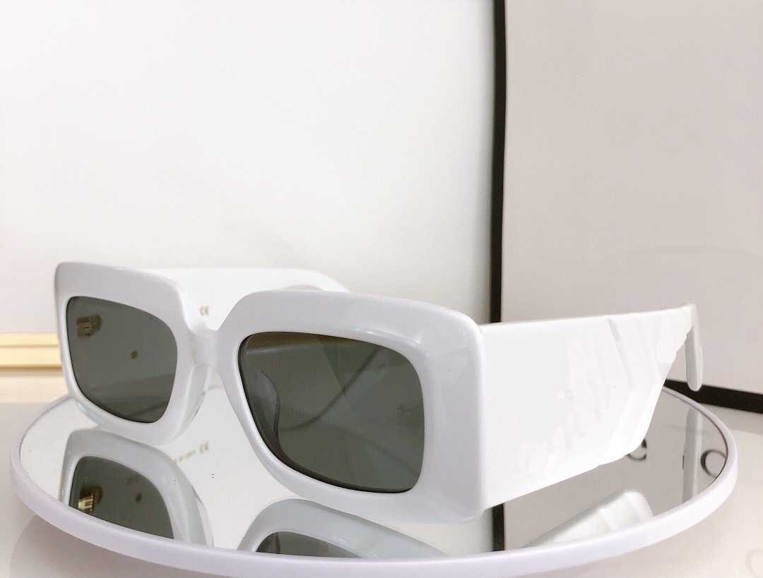 2024 diseñadores mejores diseñadores de lujo para hombres gafas de sol para mujeres G's placa pequeña caja de moda clásica tb lo mismo
