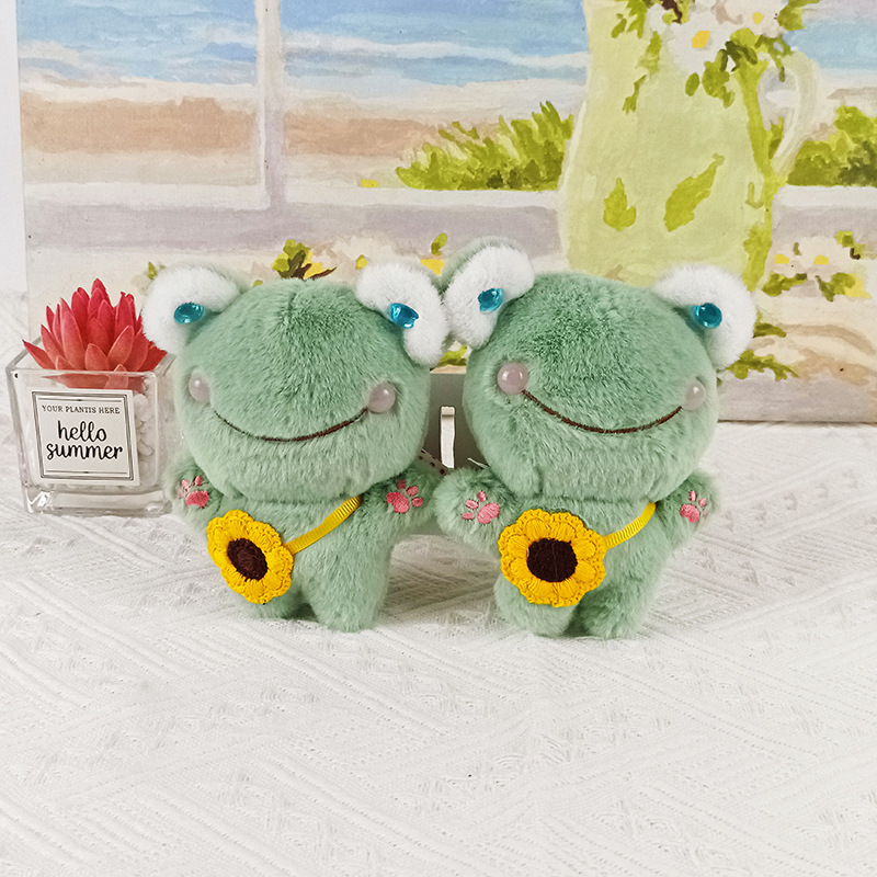 Porte-clés pendentif en peluche, porte-clés Le même type de petite grenouille mignonne grenouille tournesol poupée couple cadeau porte-clés