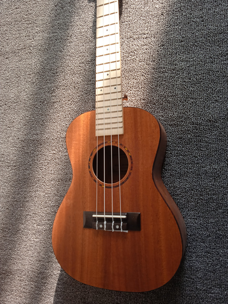 Ukulélé ténor 26 pouces, 18 frettes, guitare acoustique en coupe, bois d'acajou, 4 cordes hawaïennes