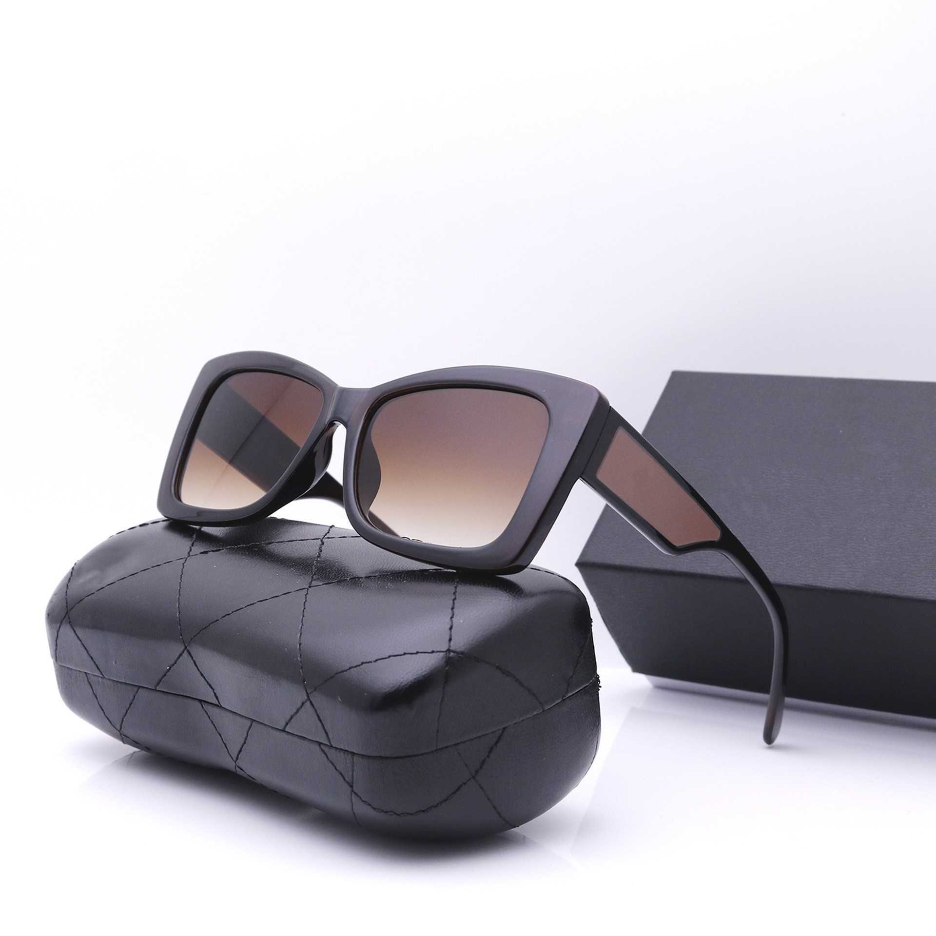 2024 Luxe ontwerper Off Luxury Designer Nieuwe heren- en dames zonnebril uit overzeese straat schieten Travel Glazen 6052