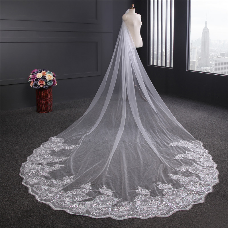 2023 White Ivory Lace Edge Veils Cathedral Length Wedding Bridal Veil with Comb 1 Tier Long Women Illusion Tulle Sequines J0315