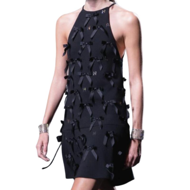 23ss сексуальные женские дизайнерские платья рубашки с буквами с атмосфером девушки из майки по взлетно-посадочной полосе майки для бабочка