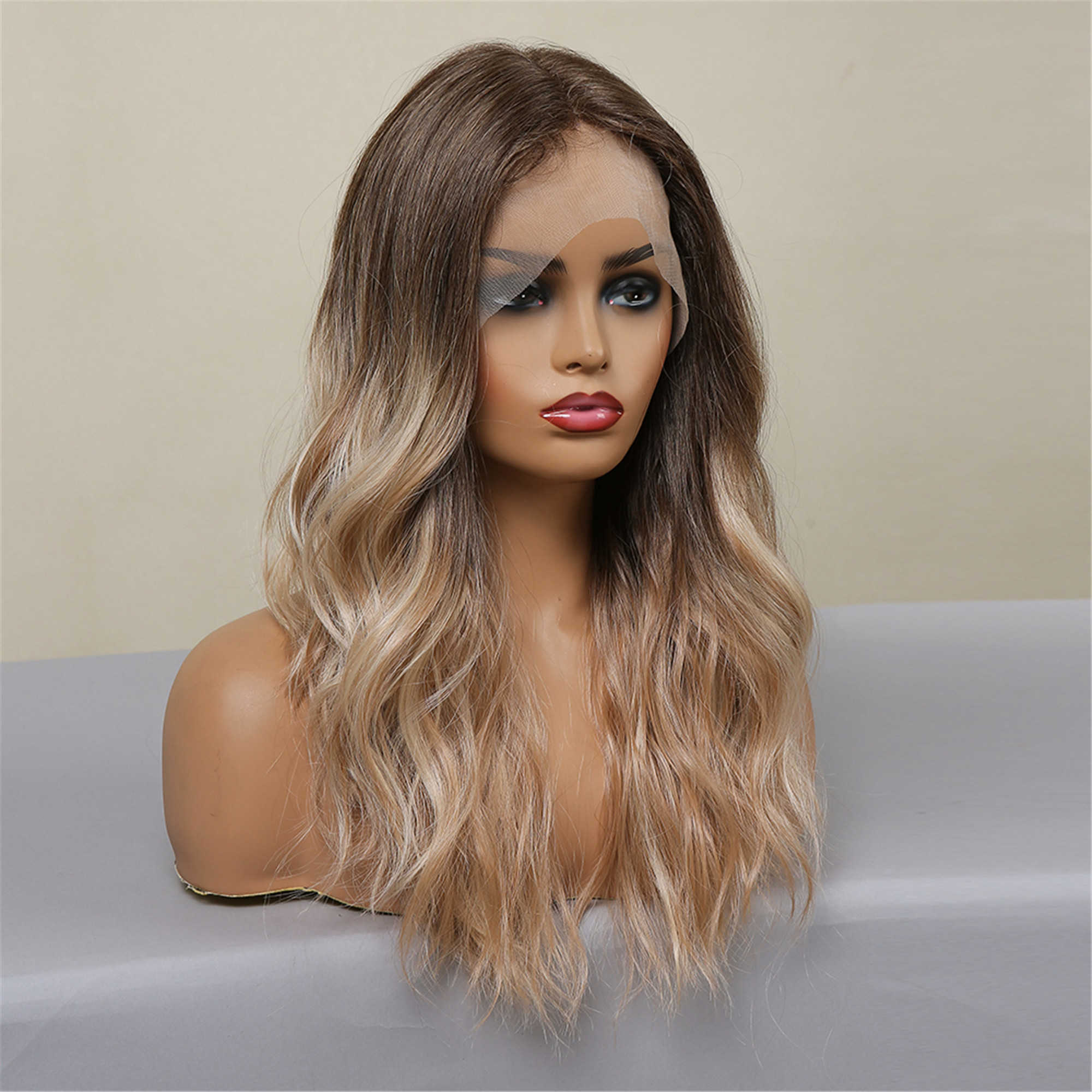 Synthetische Perücken Easihair Lace Front Synthetische Perücke Lang Wellig Blondes Ombré Naturhaar für Frauen Cosplay Frontal High Density 230227