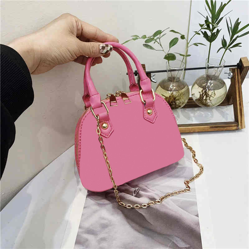 Etoro Wallet Baby Kids Designer Handbags Tote Newest Shell Girls Mini Princess Purses Children Cute Letter Printing Casual Shoulder Bag Christmas Gifts 