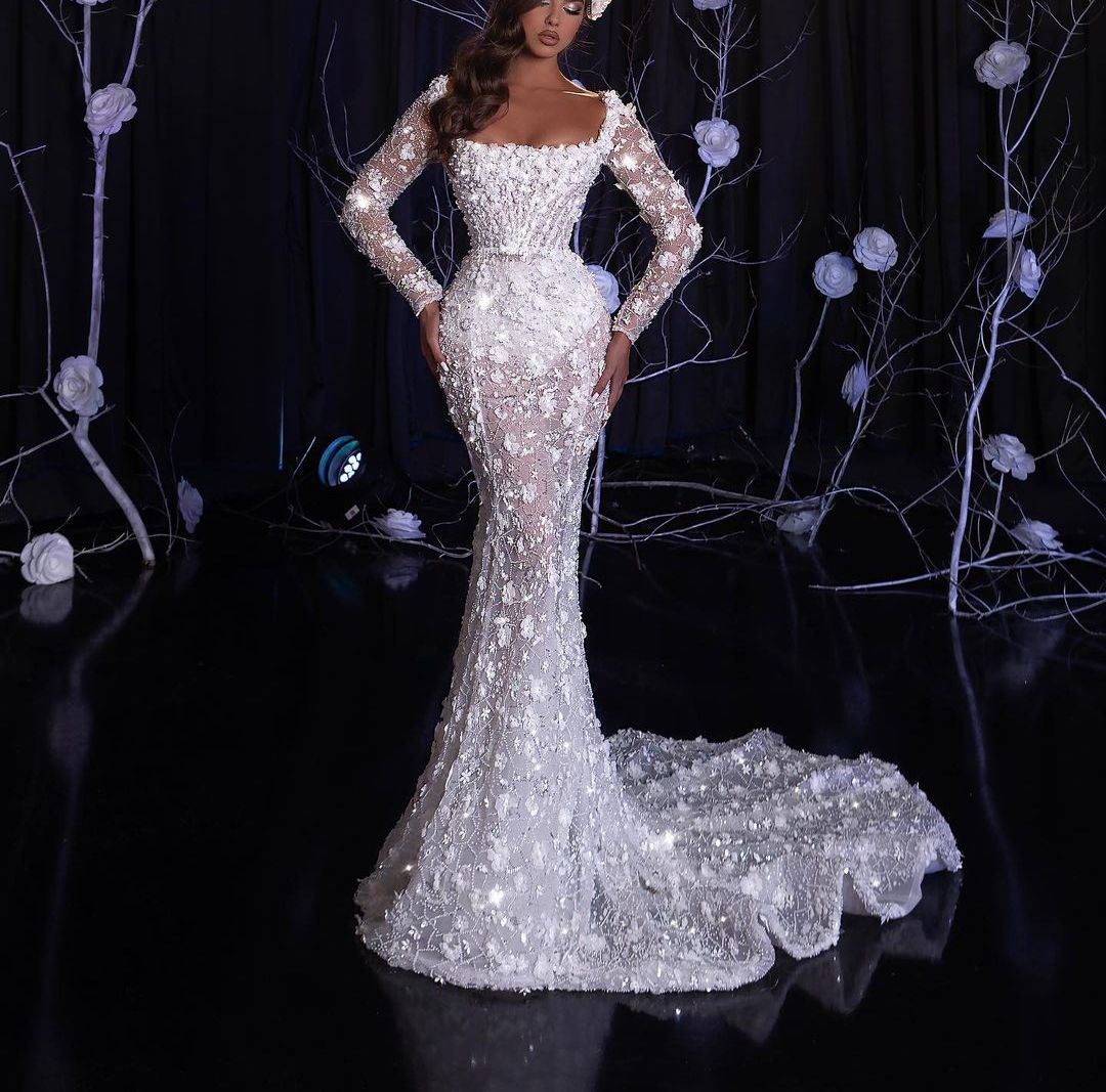 Squisiti abiti da sposa a sirena maniche lunghe Bateau Perle Appliques Paillettes Perline Treno staccabile Lunghezza pavimento Abiti da sposa Abiti da sposa su misura