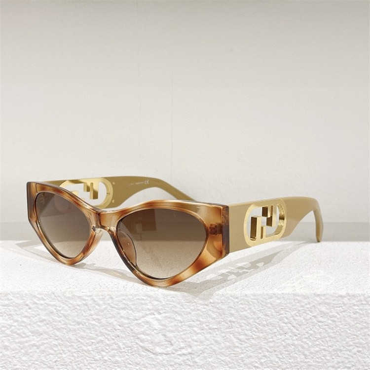 Designer Sonnenbrille 10% Rabatt auf Luxusdesignerin Neue Männer- und Frauen -Sonnenbrille 20% Rabatt von Familie Fs Fashion Hollow -out -Beine Katze Auge selbe FOL029V1RF