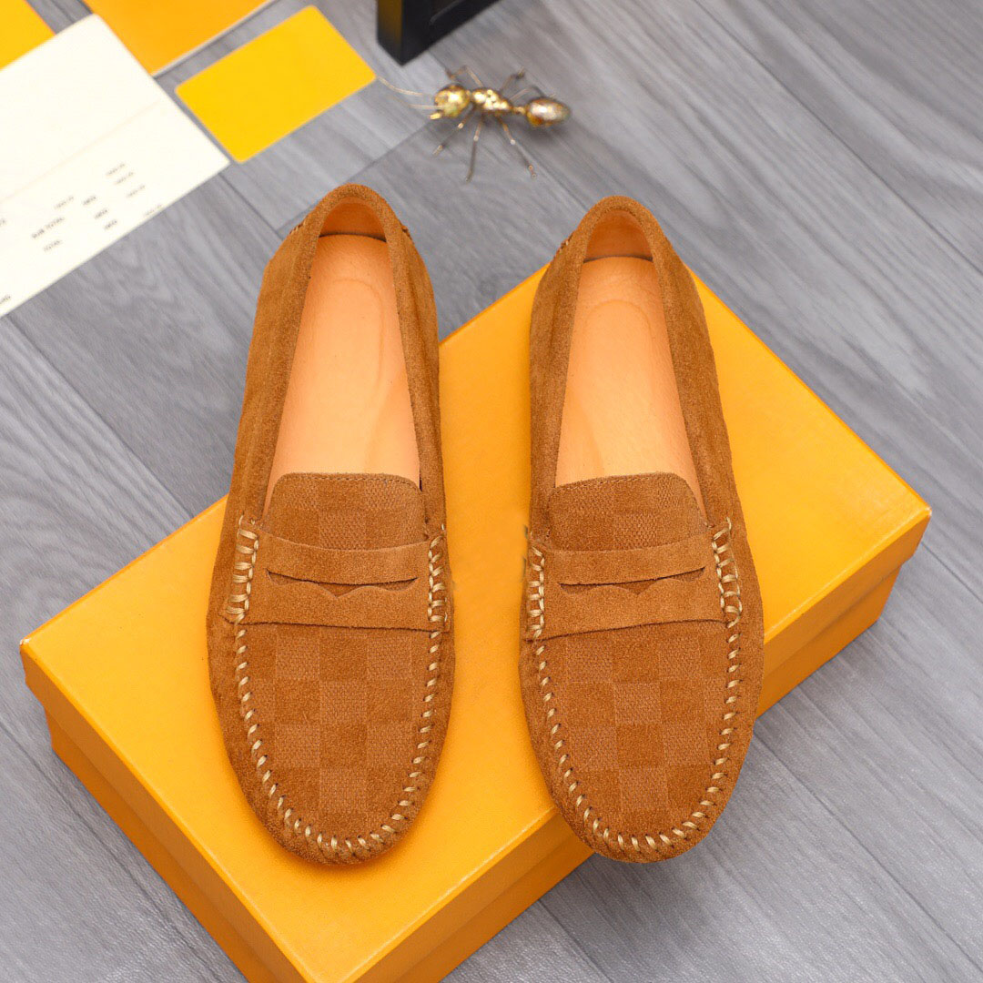 2023 Herrklänningsskor Formell varumärkesdesigner Slip On Business Oxford Shoes Male Casual Outdoor Loafers Skodonstorlek 38-44