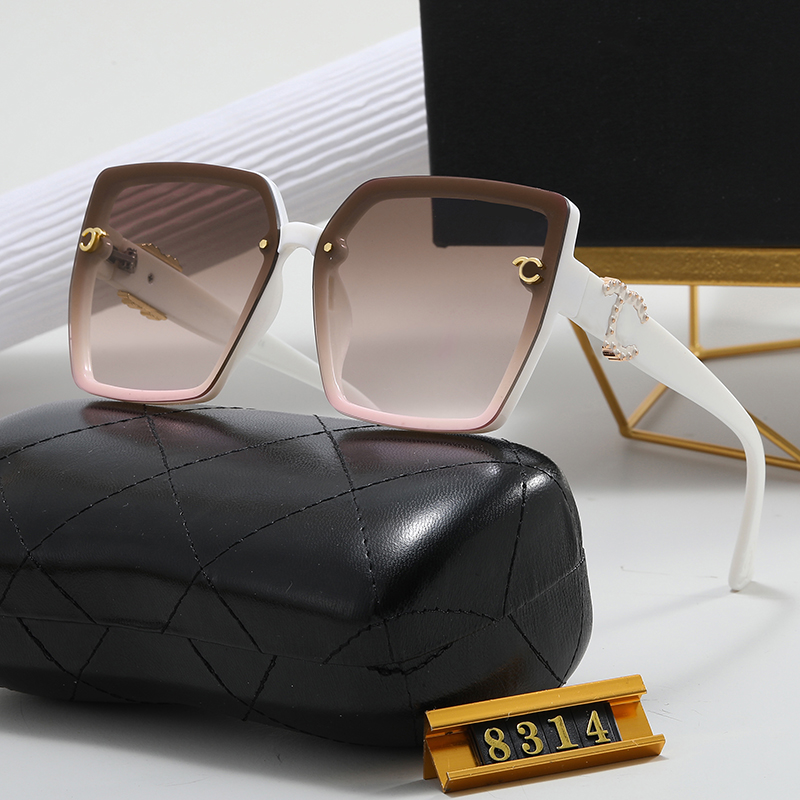 Designer solglasögon för kvinnor män mode stil fyrkantig ram sommar polariserade solglasögon klassiska retro 7 färger valfritt med låda