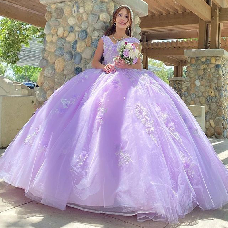 Lilac Quinceanera Dresses Off the Shoulder 3D Flower Lace Applique Beaded Crystals Tulle Prom Ball Gown Sweet 16 Princess