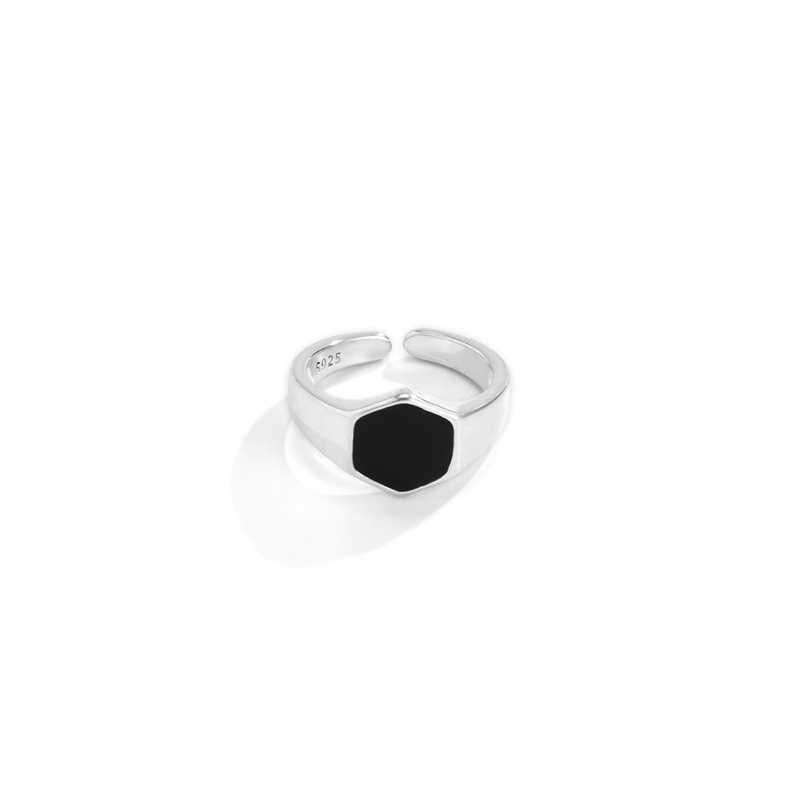 Anneaux De Bande Simple Mode Rétro Hexagonal Noir Brillant Anneau Conception Sens Hommes Ouverture Réglable Anneau En Métal Anniversaire Cadeau Bijoux G230317