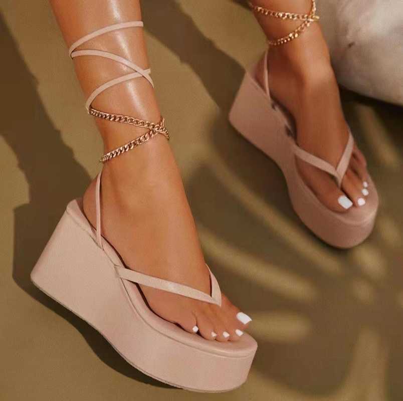 Sandalen Sexy Damen Sandalen Metallkette Sommer Gladiator Plattform Clip Toe Knöchelriemen Keilsandale Damenschuhe Damenmode Alias