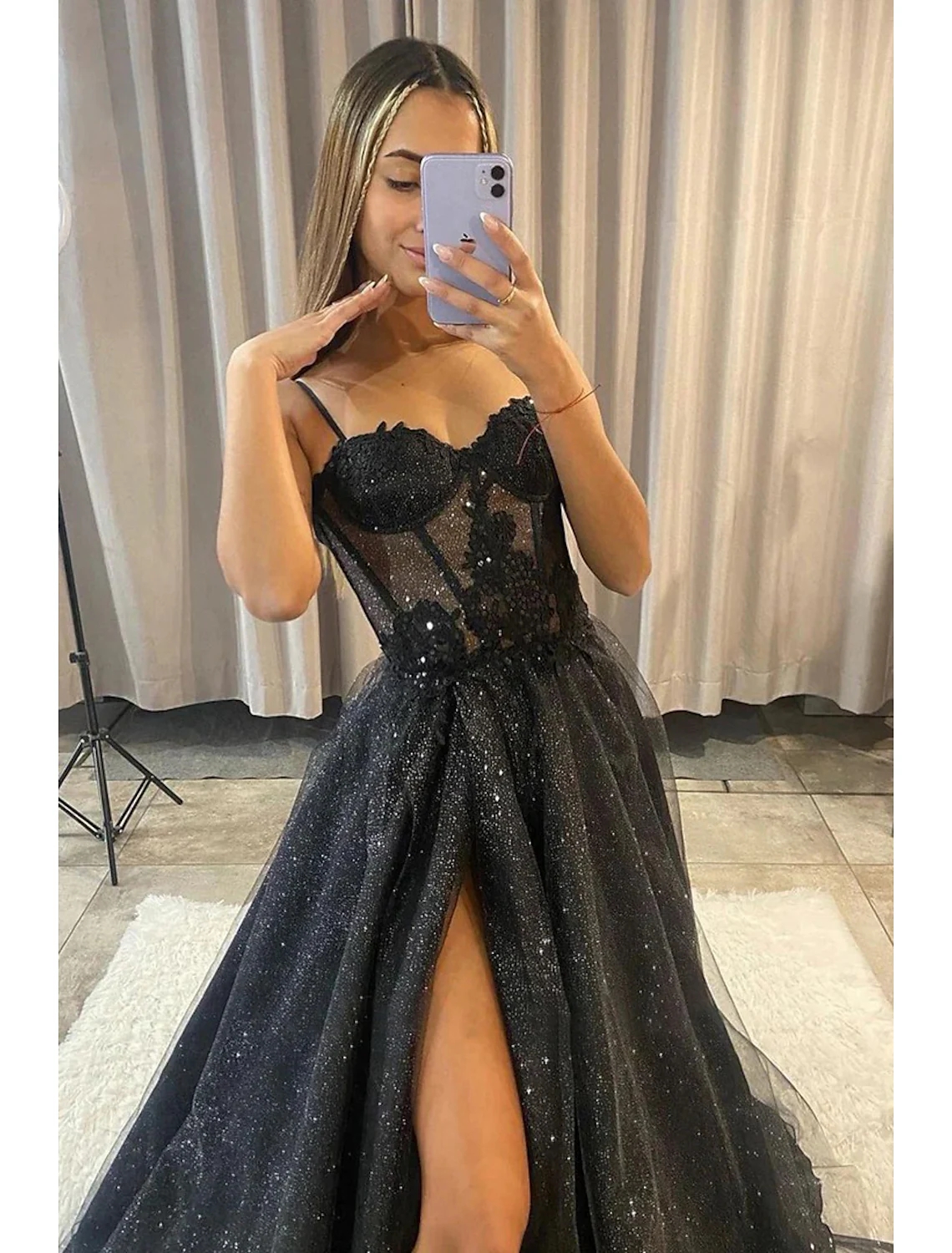 Blak a-ligne robes de bal 2023 robe gothique Graduation étage longueur sans manches encolure dégagée Tulle avec fente E0317