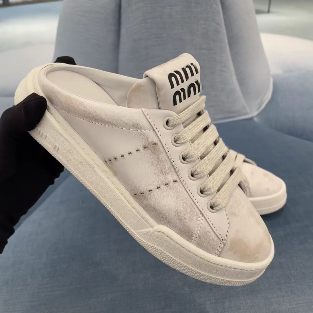 miu Retro Sneakers Pantofole Pelle sbiancata Miu scarpe bianche da donna Scarpe da skate con fondo spesso scarpe vintage sporche suole morbide 3 stili 5E915D_3G63_F0009_F_005 wholesale1